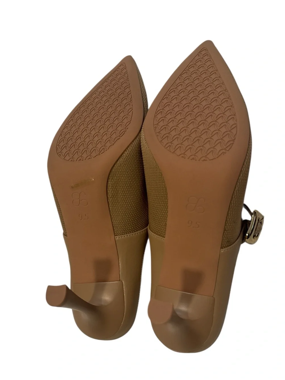 Cosy Island pointed toe heeled mule  - size 9.5